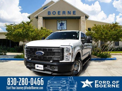 2023 Ford F-250 Super Duty 4X2 XL 4DR Crew Cab 6.8 FT. SB Pickup