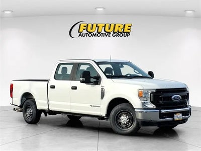 2022 Ford F-250 Super Duty 4X2 XL 4DR Crew Cab 6.8 FT. SB Pickup