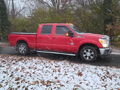 2011 Ford F-250 Super Duty 4X2 Lariat 4DR Crew Cab 6.8 FT. SB Pickup