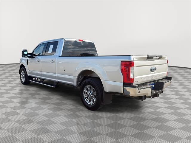 2019 Ford F-250 - $24,895