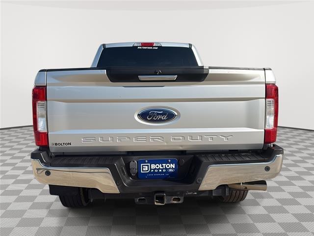 2019 Ford F-250 - $24,895