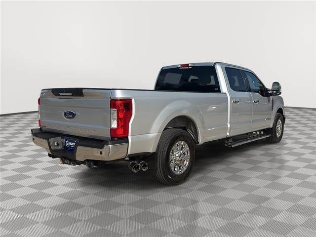 2019 Ford F-250 - $24,895