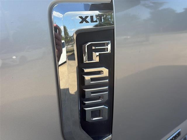 2019 Ford F-250 - $24,895