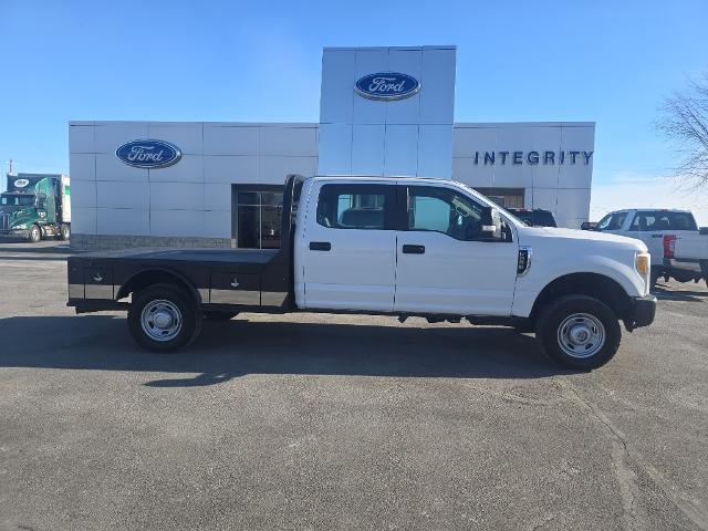 2017 Ford F-250 - $28,895