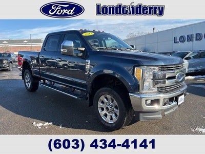 2017 Ford F-250 Super Duty 4X4 Lariat 4DR Crew Cab 6.8 FT. SB Pickup