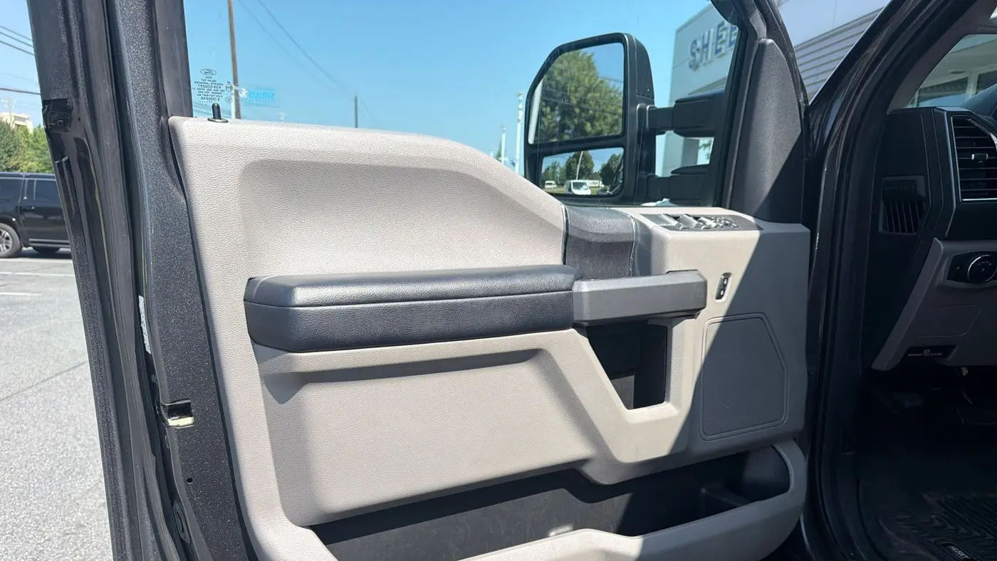 2017 Ford F-250 Super Duty Platinum