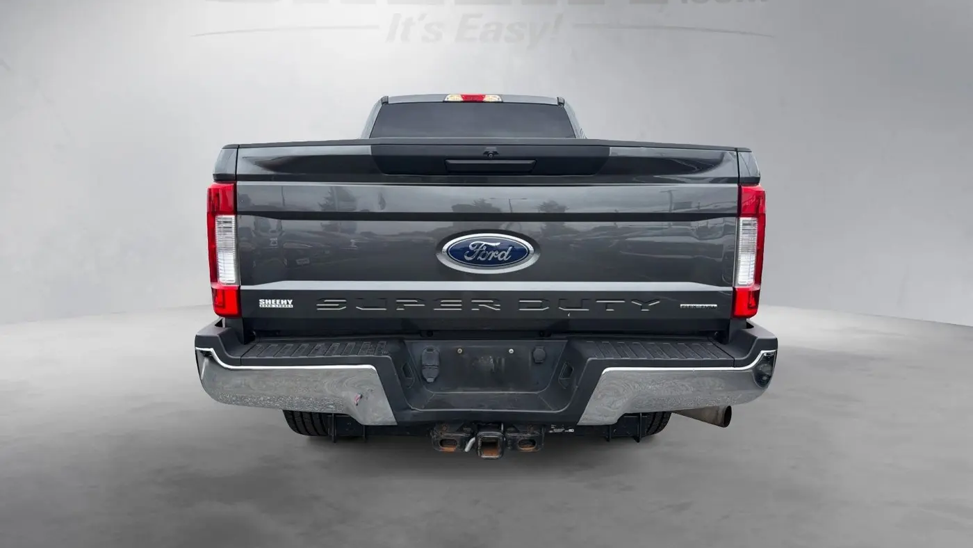 2017 Ford F-250 Super Duty Platinum