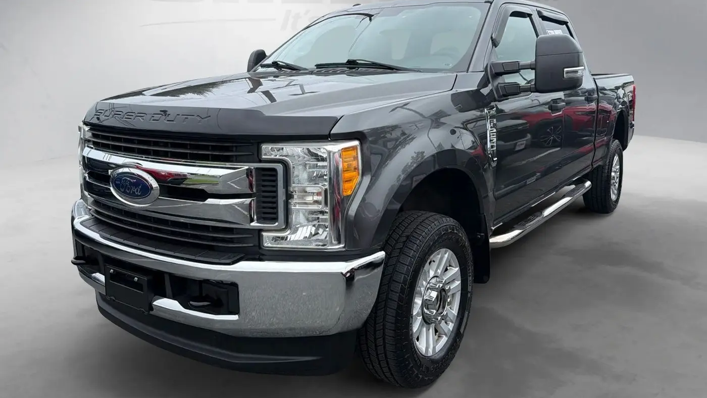 2017 Ford F-250 Super Duty Platinum