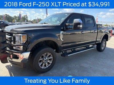 2018 Ford F-250 Super Duty 4X4 XLT 4DR Crew Cab 6.8 FT. SB Pickup