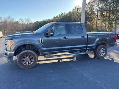 2019 Ford F-250 Super Duty 4X4 XLT 4DR Crew Cab 6.8 FT. SB Pickup