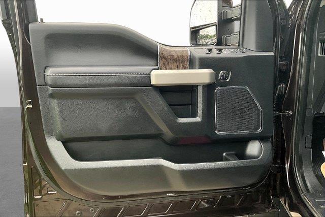 2019 Ford F-250 - $43,900