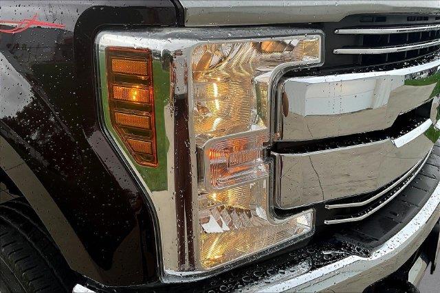 2019 Ford F-250 - $43,900