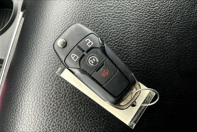2019 Ford F-250 - $43,900