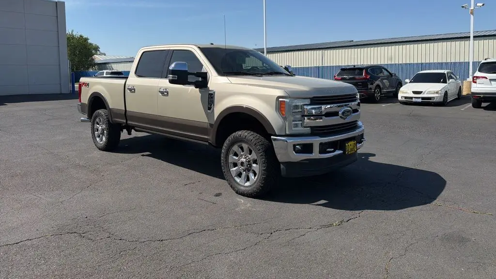 2017 Ford F-250 Super Duty Platinum