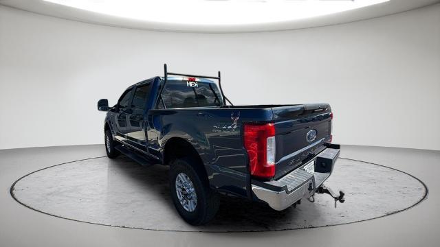 2017 Ford F-250 - $27,995