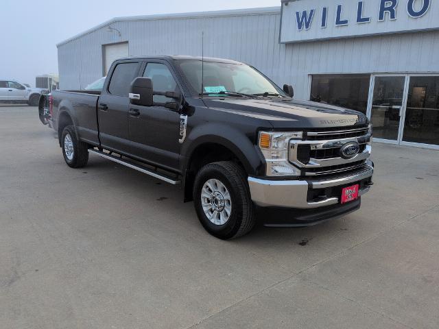 2022 Ford F-250 - $37,975
