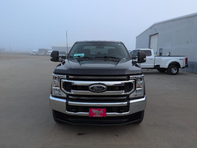 2022 Ford F-250 - $37,975