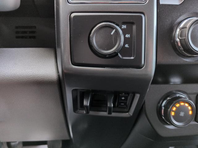 2022 Ford F-250 - $37,975