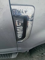 2022 F-250 Super Duty Thumbnail 9