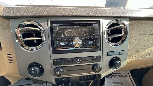 2011 Ford F-250 Super Duty XL
