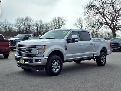 2017 Ford F-250 Super Duty 4X4 Platinum 4DR Crew Cab 8 FT. LB Pickup