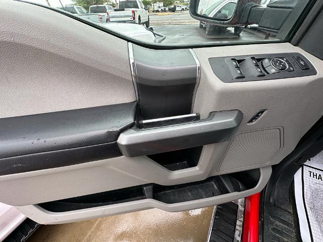 2017 Ford F-250 - $17,900