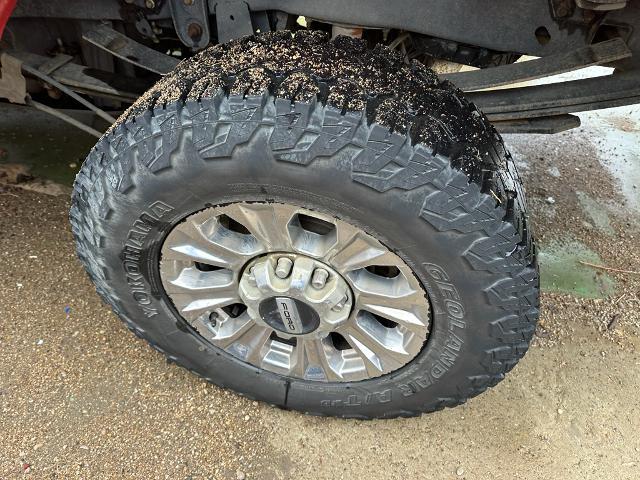 2017 Ford F-250 - $17,900