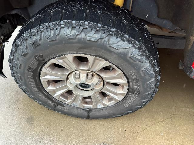 2017 Ford F-250 - $17,900