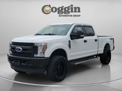 2019 Ford F-250 Super Duty 4X4 King Ranch 4DR Crew Cab 6.8 FT. SB Pickup