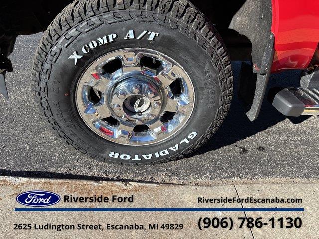2015 Ford F-250 - $31,995