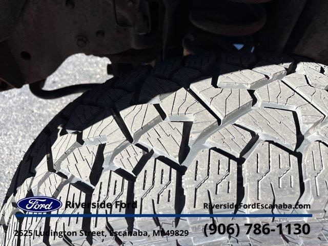 2015 Ford F-250 - $31,995