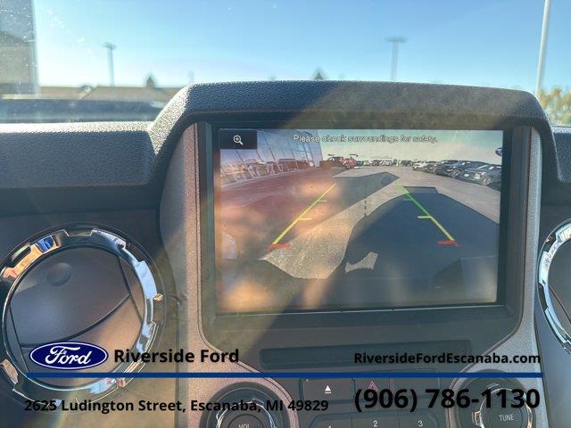 2015 Ford F-250 - $31,995