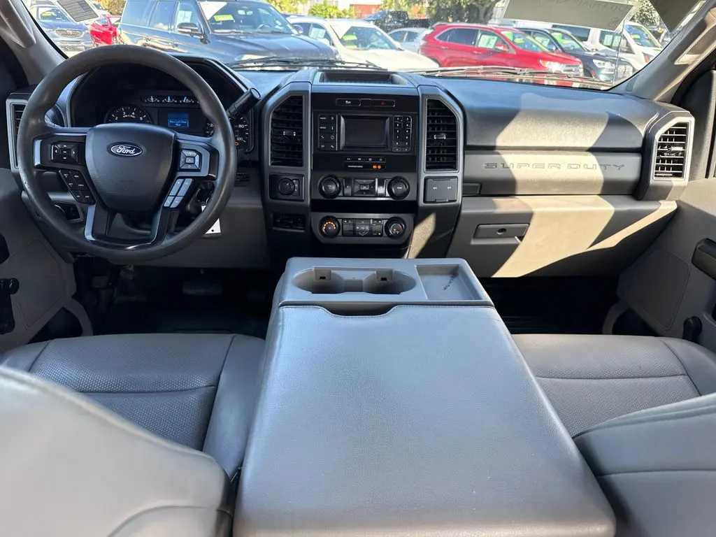 2020 Ford F-250 - $24,900