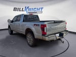 2017 F-250 Super Duty Thumbnail 3