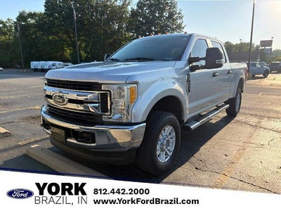 2017 Ford F-250 Super Duty 4X4 XL 4DR Crew Cab 8 FT. LB Pickup