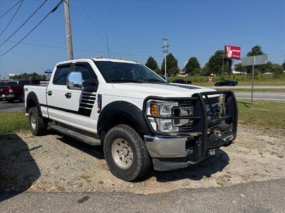 2018 Ford F-250 Super Duty 4X4 XL 4DR Crew Cab 6.8 FT. SB Pickup