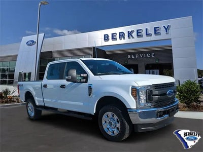 2018 Ford F-250 Super Duty 4X4 XL 4DR Crew Cab 6.8 FT. SB Pickup