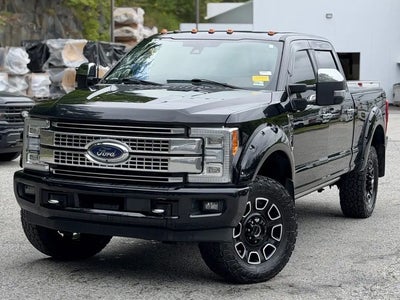2018 Ford F-250 Super Duty 4X4 King Ranch 4DR Crew Cab 6.8 FT. SB Pickup