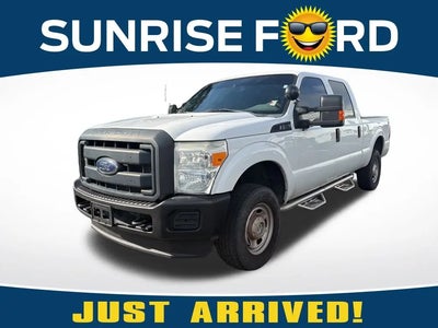 2015 Ford F-250 Super Duty 4X4 XL 4DR Crew Cab 6.8 FT. SB Pickup