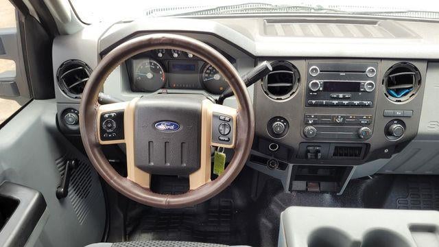 2011 Ford F-250 Super Duty XL