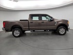 2017 F-250 Super Duty Thumbnail 4