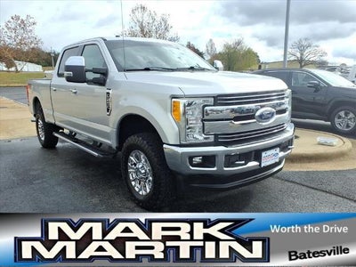 2017 Ford F-250 Super Duty 4X4 Lariat 4DR Crew Cab 6.8 FT. SB Pickup