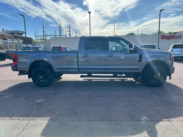 2022 Ford F-250 - $43,900