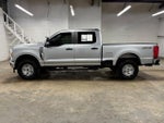 2024 F-250 Super Duty Thumbnail 4
