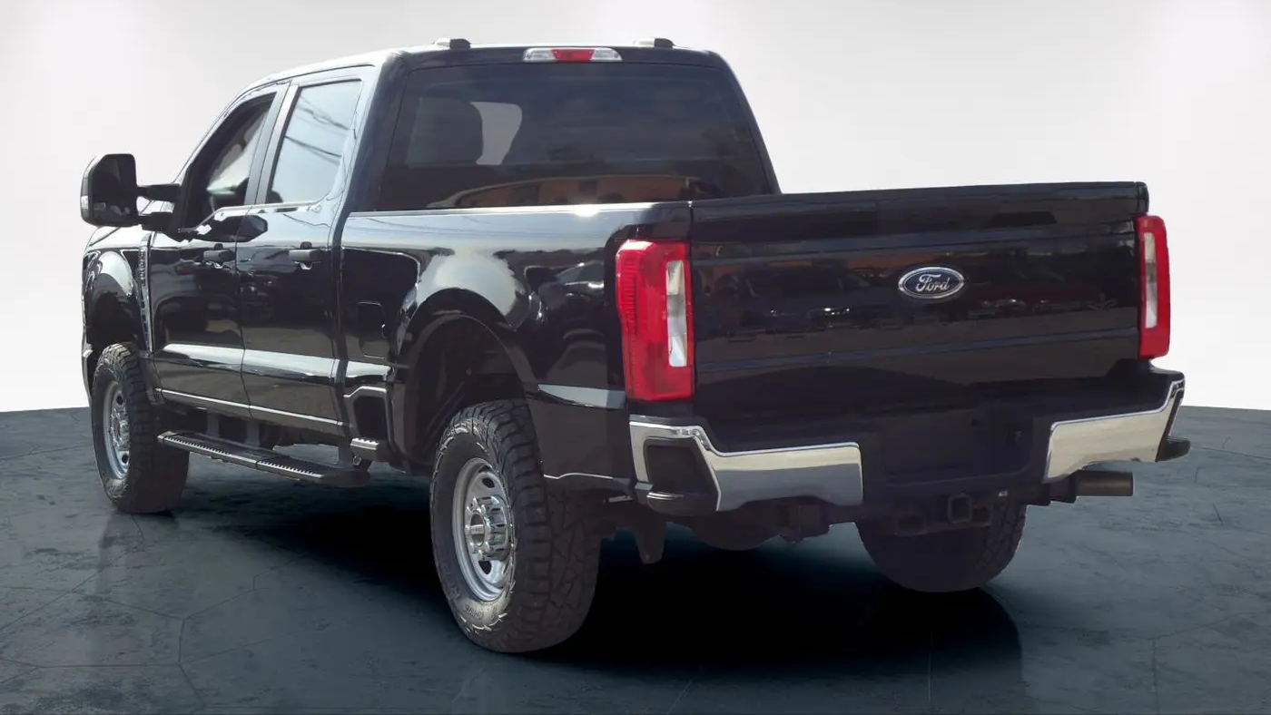2023 Ford F-250 Super Duty XL