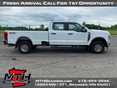 2024 Ford F-250 Super Duty 4X4 XL 4DR Crew Cab 6.8 FT. SB Pickup