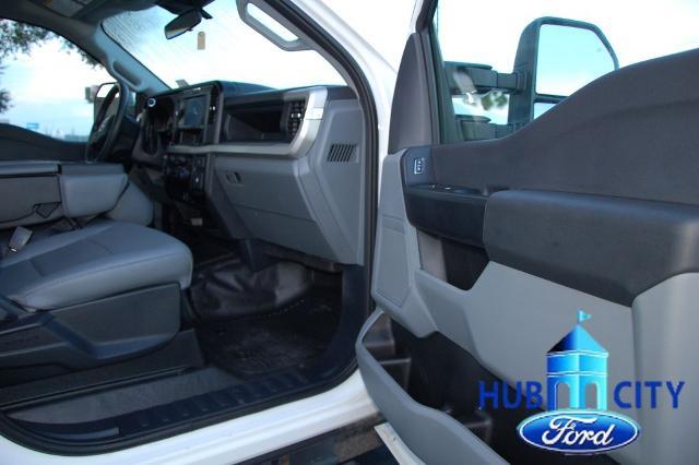 2026 Ford F-250 - $48,995