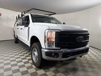 2024 Ford F-250 Super Duty 4X4 XL 4DR Crew Cab 6.8 FT. SB Pickup