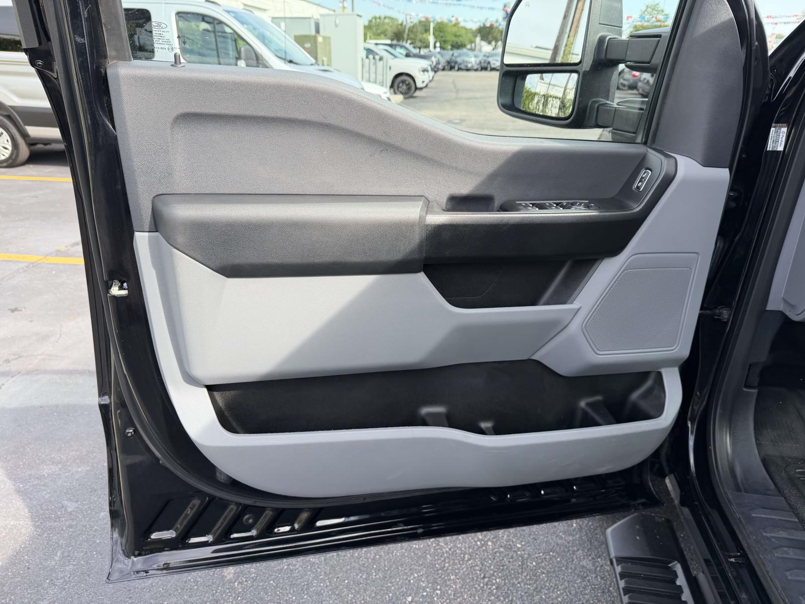 2026 Ford F-250 - $49,989