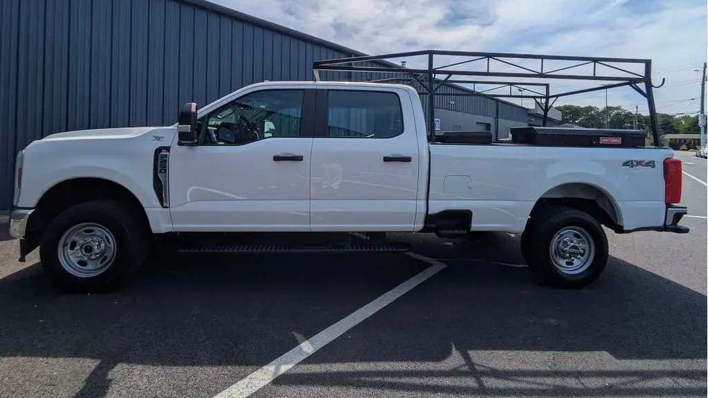 2024 Ford F-250 Super Duty XL